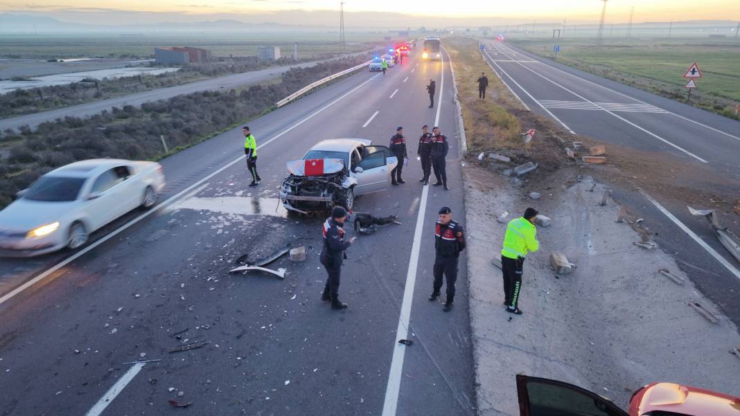 Konya-Aksaray yolunda kaza üstüne kaza! 6 kişi yaralandı 6